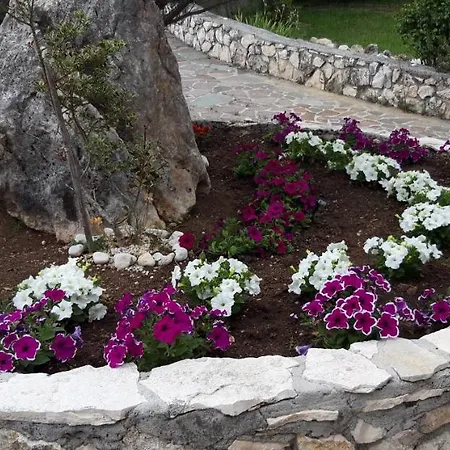 La Loggia Отель 3*