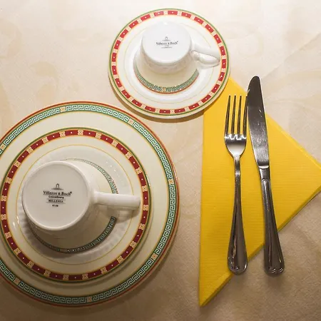 La Loggia Отель 3*