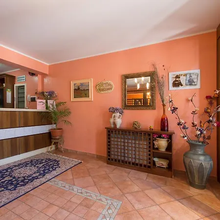 Hotel La Loggia Castel Di Sangro