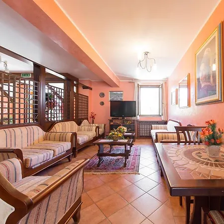La Loggia 3*